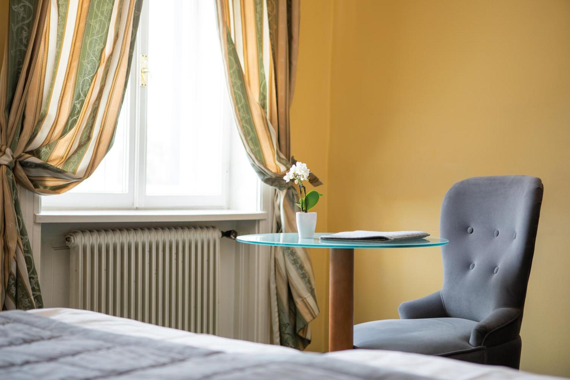 Hotel Bergwirt Schoenbrunn Vienne Extérieur photo