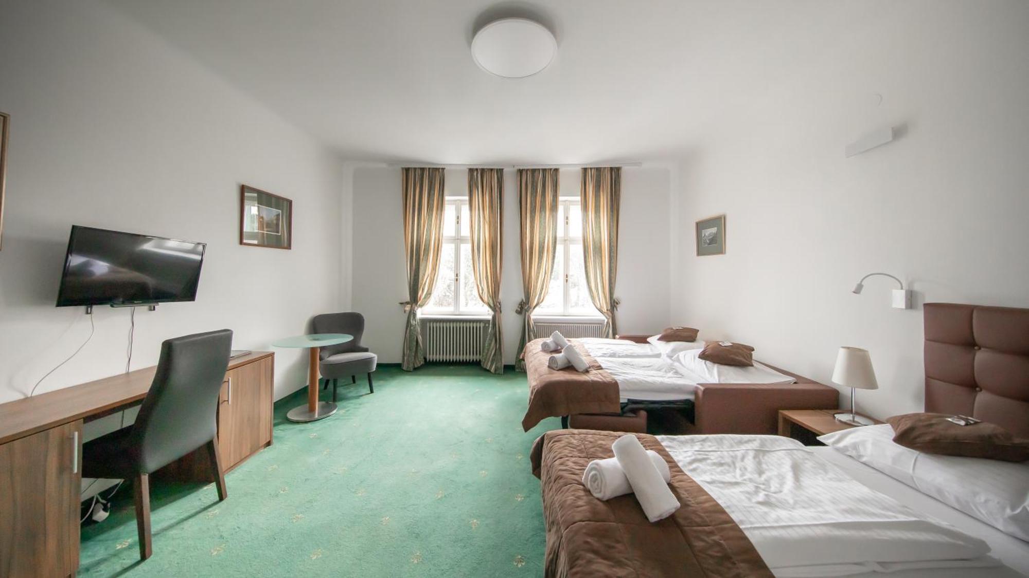 Hotel Bergwirt Schoenbrunn Vienne Extérieur photo