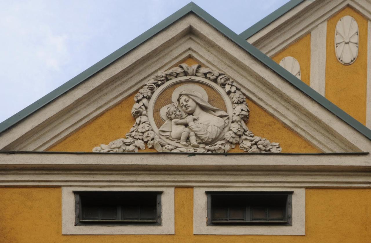 Hotel Bergwirt Schoenbrunn Vienne Extérieur photo